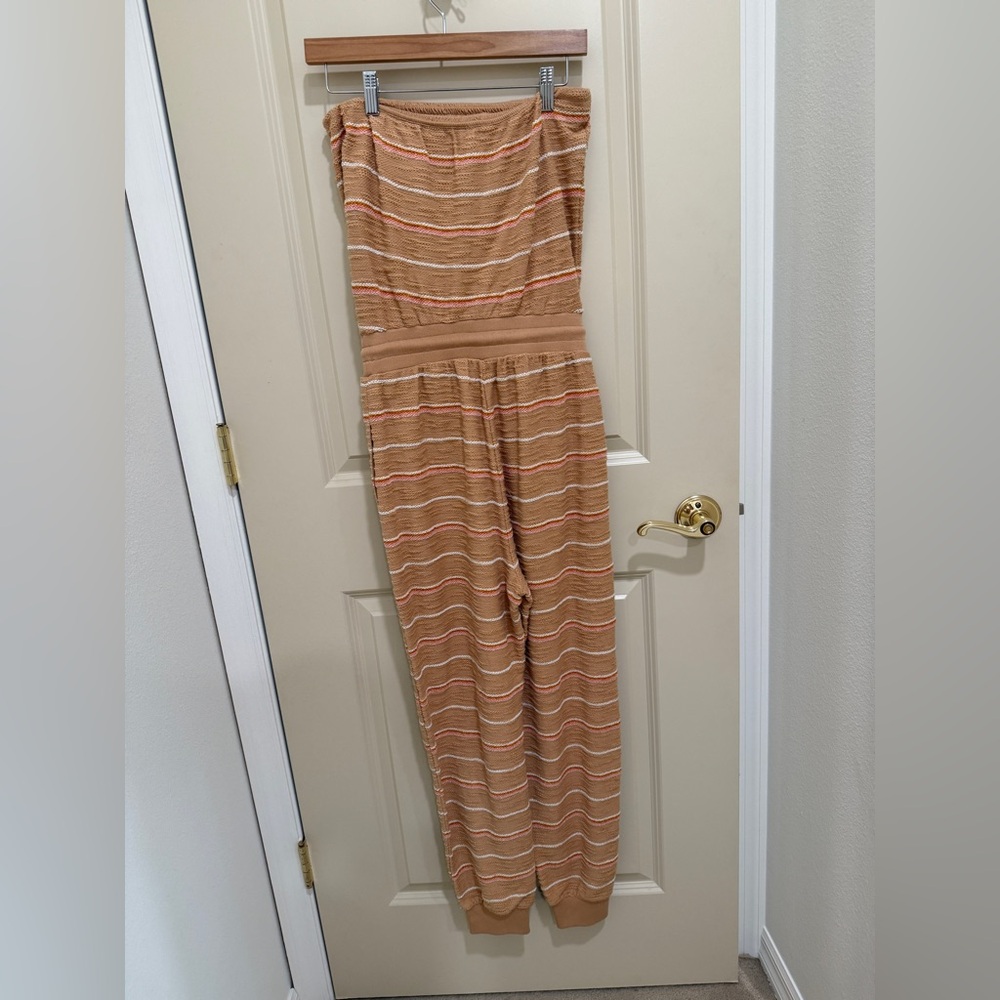 L*Space Beige and White Striped cinched waist Jumpsuit SMALL with pockets - Picture 6 of 8